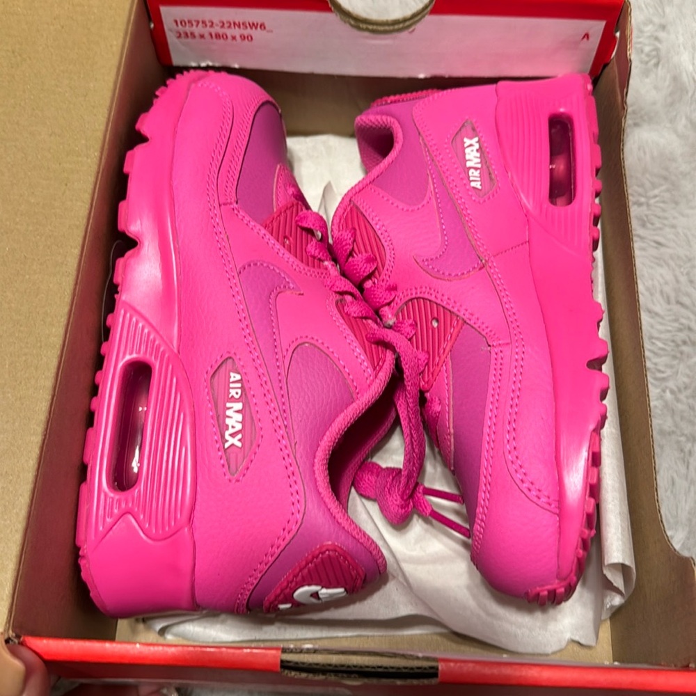 Brand New Nike Air Max